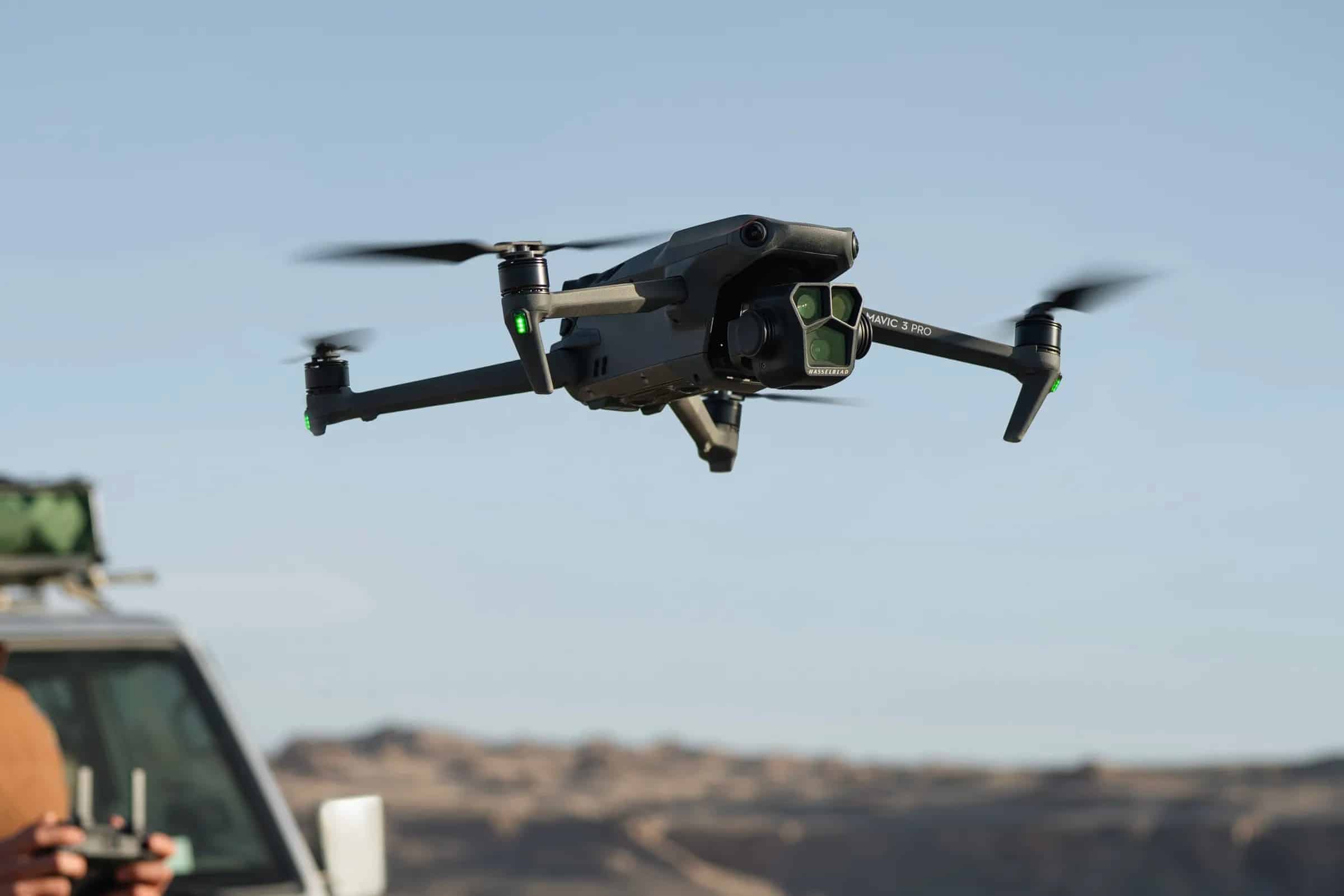 DJI Mavic 3 Pro: Üç kameralı yenilikçi drone deneyimi