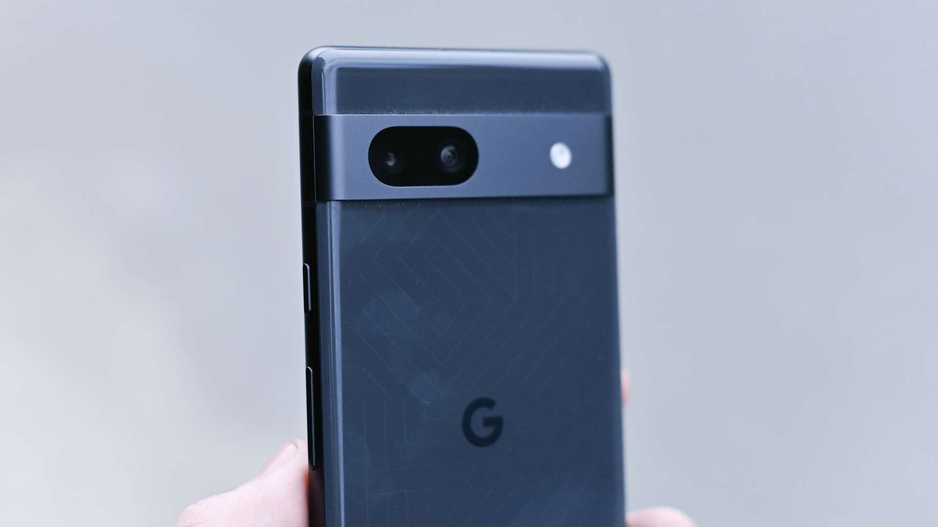 Google Pixel 7a Geekbench’ten geçiyor