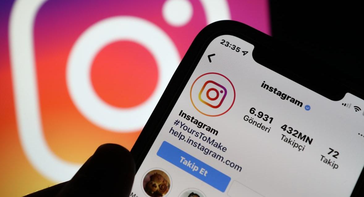 Instagram hikayesine birden fazla fotoğraf ekleme yöntemi