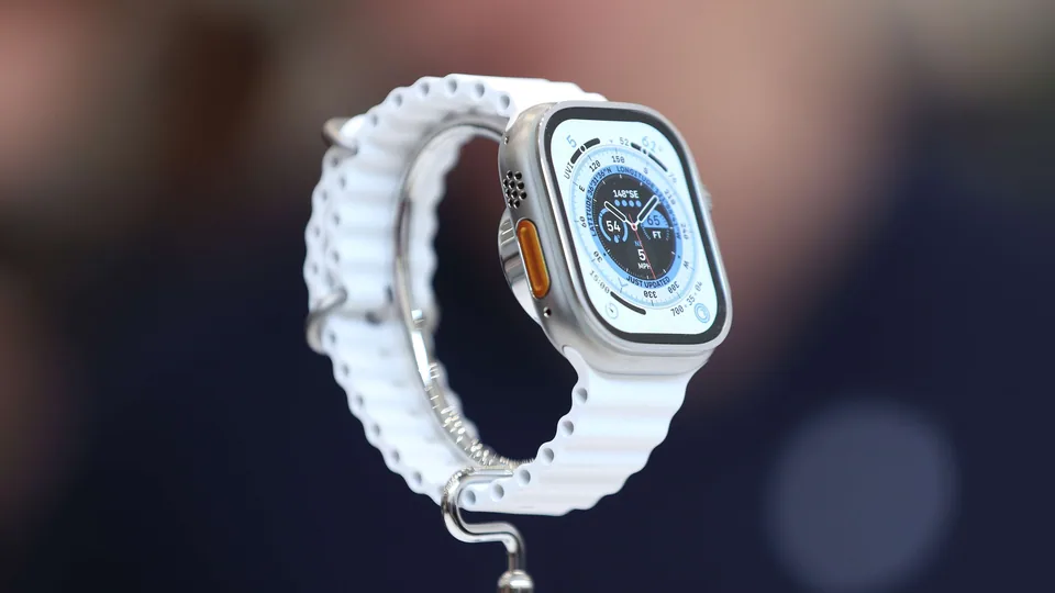 Yeni Apple Watch Ultra hafif bir gövdeyle gelecek