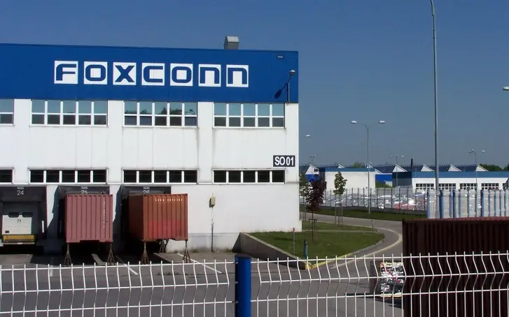 Foxconn, Hindistan’daki yarı iletken fabrikası planlarını iptal ediyor